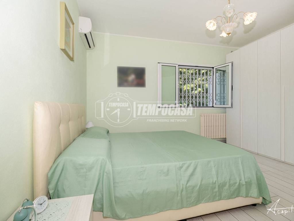 casa indipendente in vendita a Modena in zona Madonnina / Quattro Ville