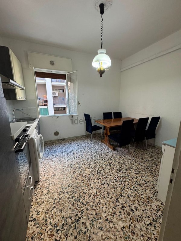 appartamento in vendita a Modena in zona San Lazzaro / Modena Est