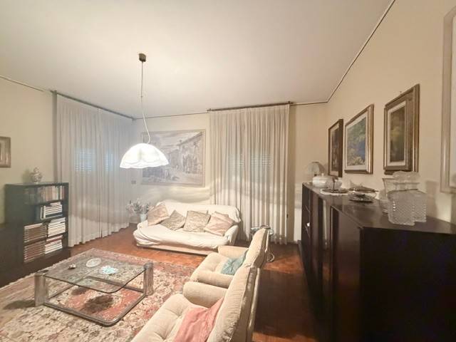casa indipendente in vendita a Modena in zona Buon Pastore