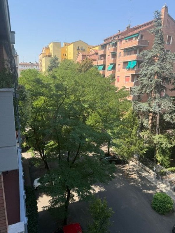 appartamento in vendita a Modena in zona San Lazzaro / Modena Est