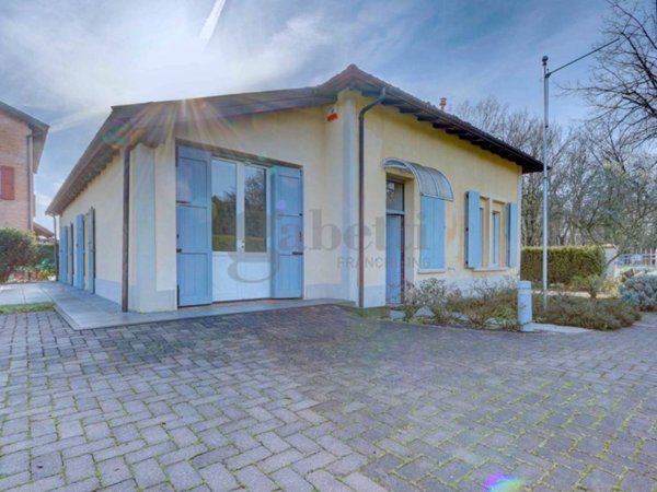 casa indipendente in vendita a Modena in zona San Donnino