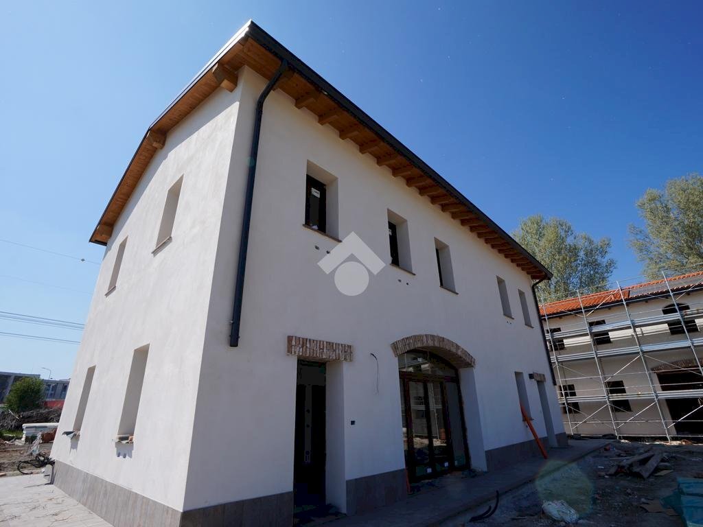 casa indipendente in vendita a Modena in zona Baggiovara