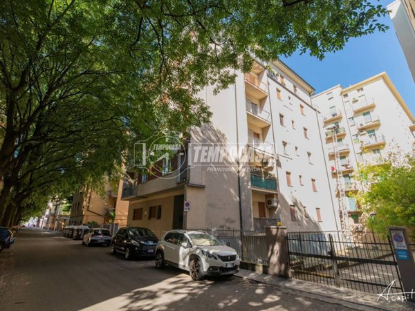 appartamento in vendita a Modena in zona San Lazzaro / Modena Est