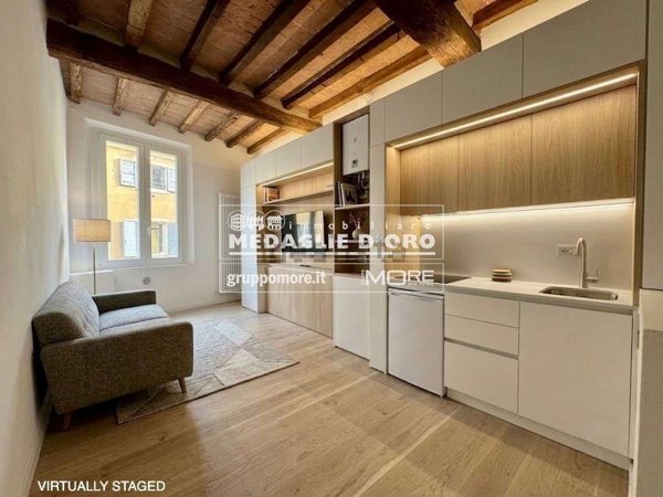 appartamento in vendita a Modena in zona Centro Storico