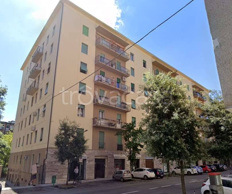 appartamento in vendita a Modena in zona Crocetta