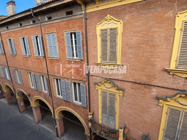 appartamento in vendita a Modena in zona Centro Storico