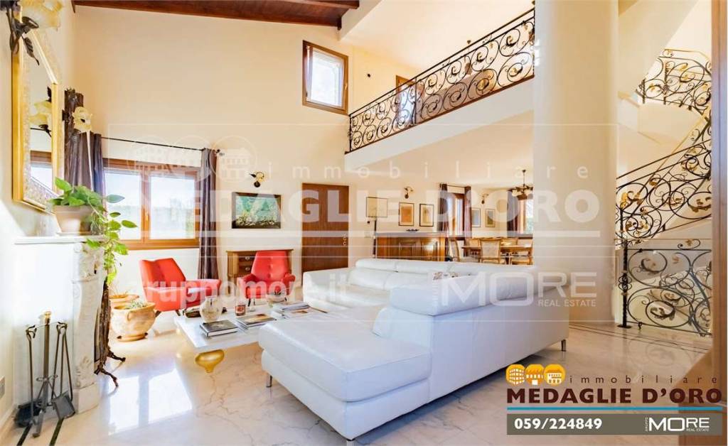 casa indipendente in vendita a Modena in zona Amendola