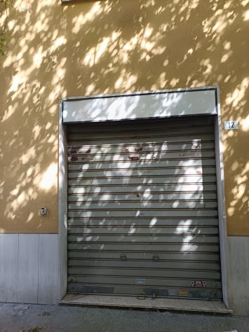 ufficio in vendita a Modena in zona Centro Storico