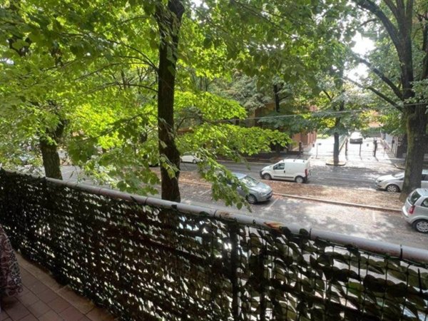 appartamento in vendita a Modena in zona Crocetta