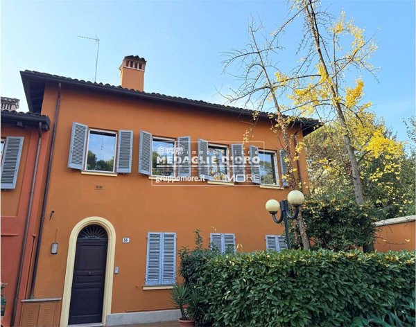 ufficio in vendita a Modena in zona Centro Storico