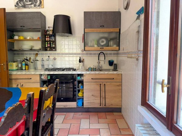 appartamento in vendita a Modena in zona San Lazzaro / Modena Est