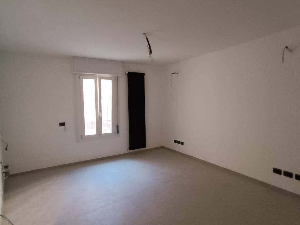 appartamento in vendita a Modena in zona Centro Storico