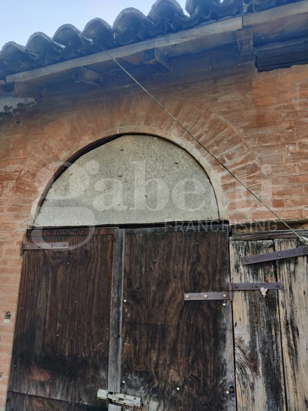 casa indipendente in vendita a Modena in zona San Damaso