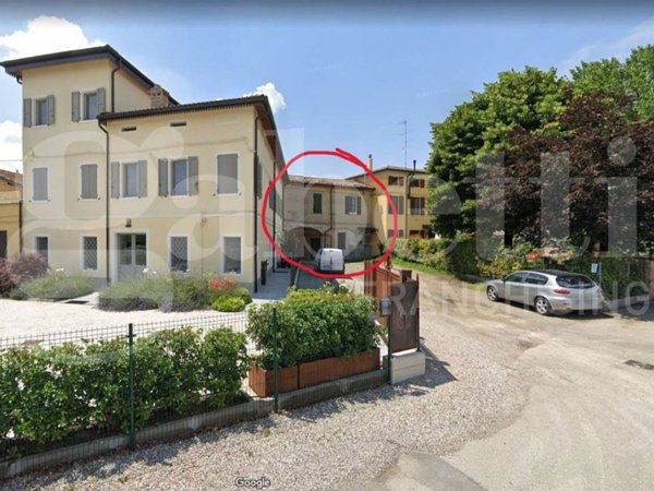appartamento in vendita a Modena in zona Madonnina / Quattro Ville