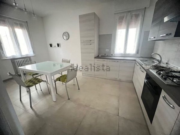 appartamento in vendita a Modena in zona Madonnina / Quattro Ville
