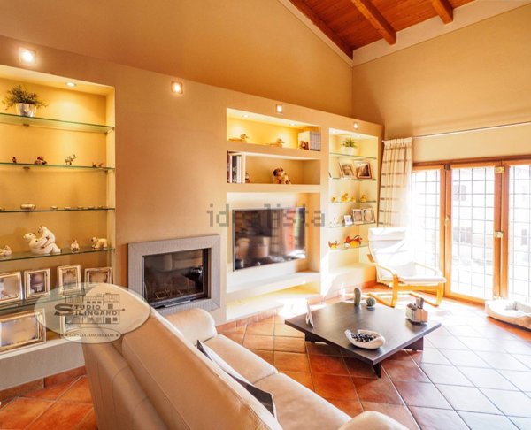 casa indipendente in vendita a Modena in zona Baggiovara