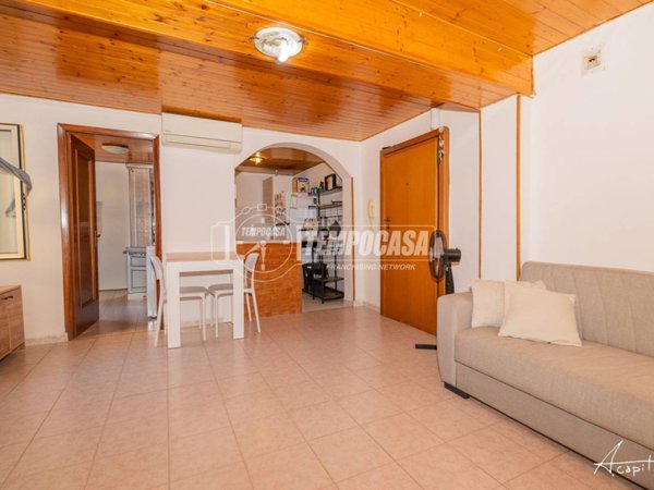 appartamento in vendita a Modena in zona Madonnina / Quattro Ville