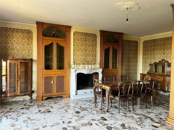 appartamento in vendita a Modena in zona Centro Storico