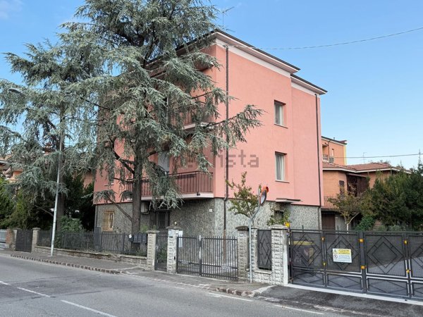 appartamento in vendita a Modena