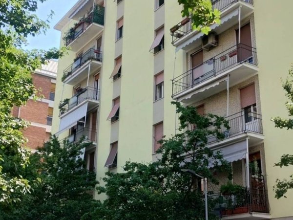 appartamento in vendita a Modena in zona San Lazzaro / Modena Est