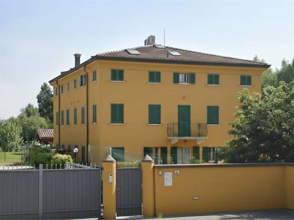 appartamento in vendita a Modena in zona Vaciglio