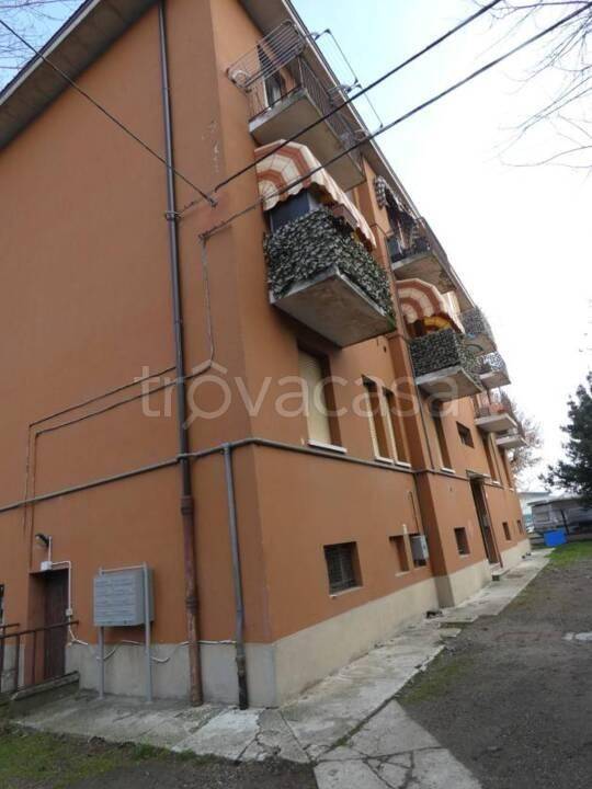 appartamento in vendita a Modena in zona Crocetta