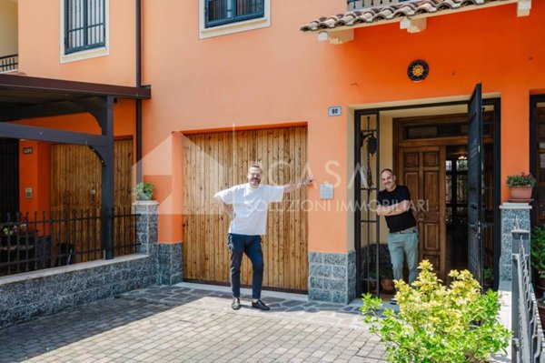 casa indipendente in vendita a Modena in zona Albareto