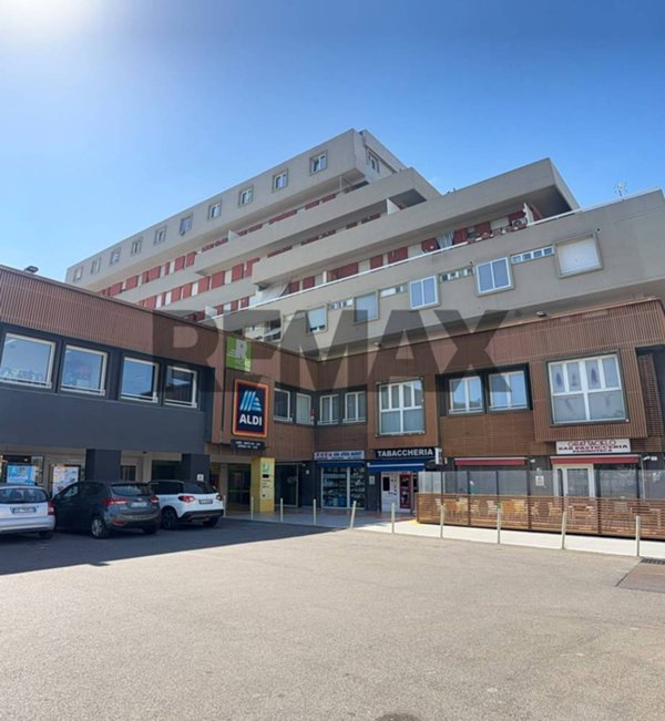 appartamento in vendita a Modena in zona Centro Storico