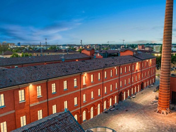 appartamento in vendita a Modena in zona Centro Storico