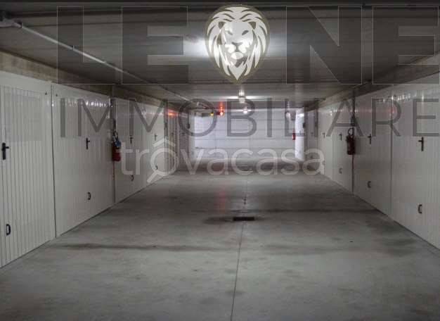 box auto in vendita a Modena in zona Sant'Agnese
