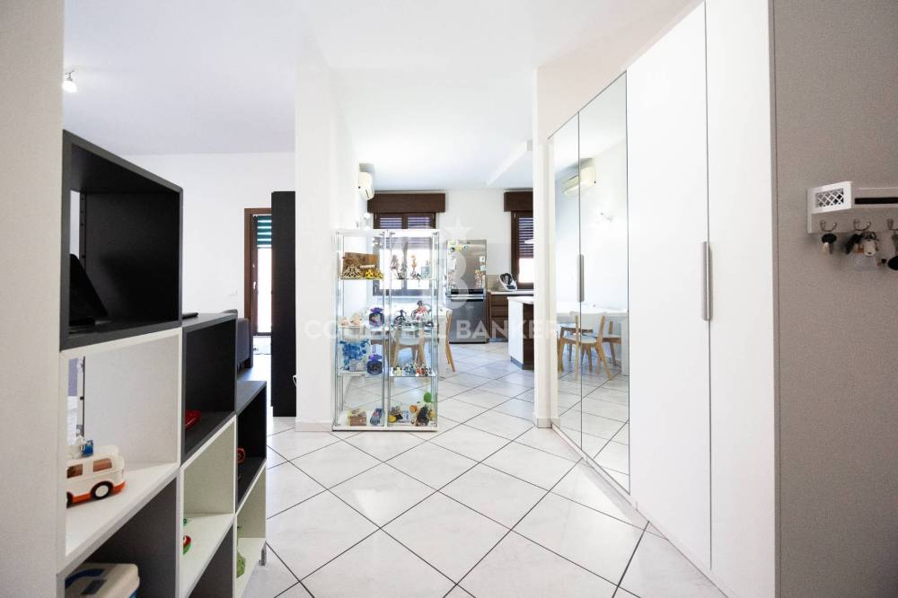 appartamento in vendita a Modena in zona Buon Pastore