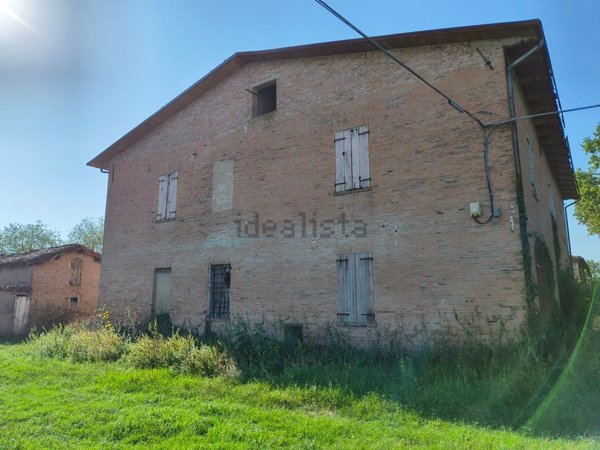 casa indipendente in vendita a Modena