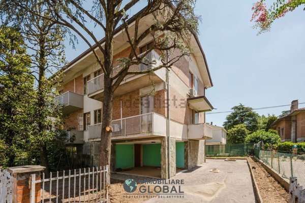 casa indipendente in vendita a Modena in zona Sant'Agnese