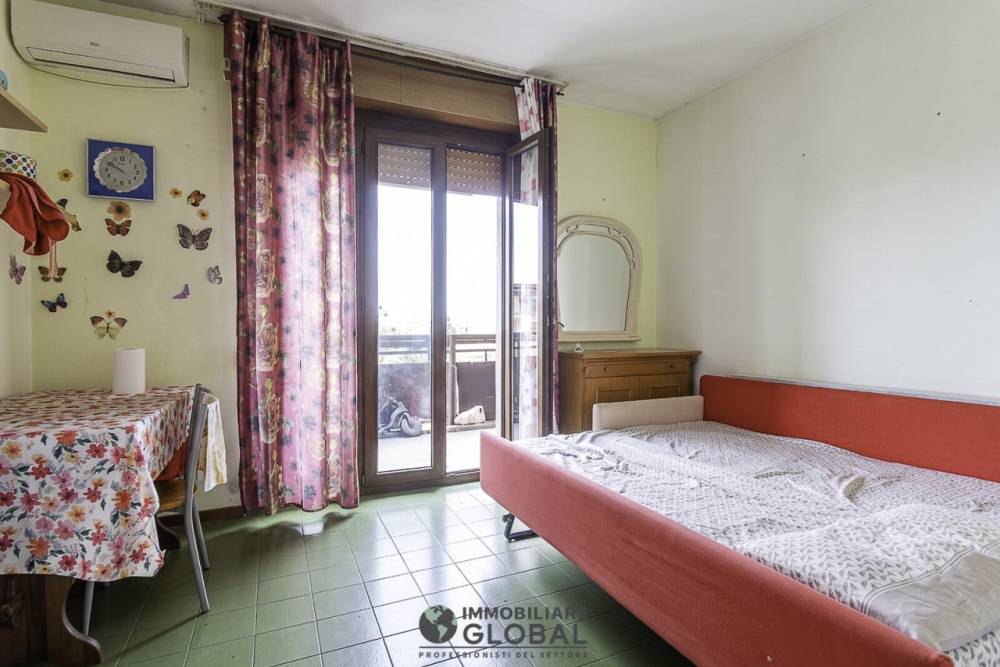 appartamento in vendita a Modena in zona Madonnina / Quattro Ville