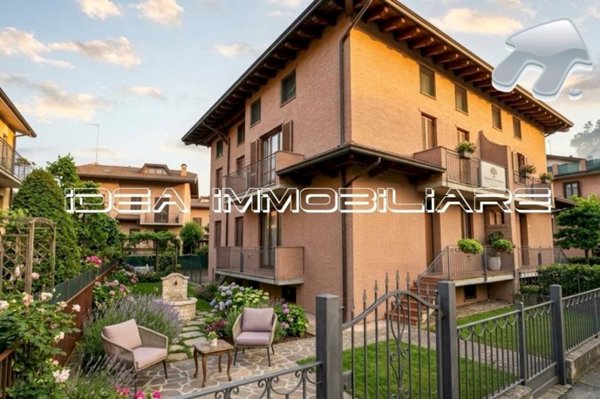 casa indipendente in vendita a Modena in zona Cognento