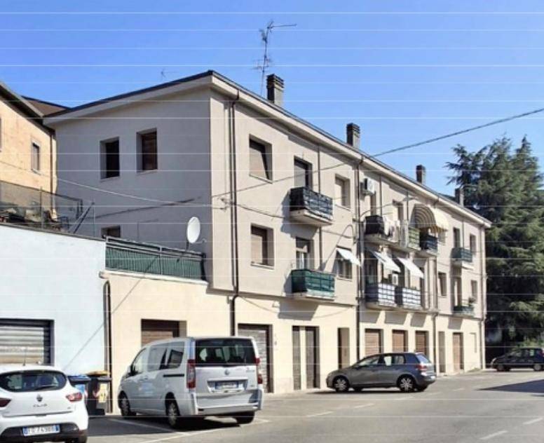 appartamento in vendita a Modena in zona Crocetta
