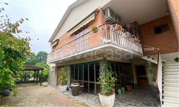 casa indipendente in vendita a Modena in zona Buon Pastore