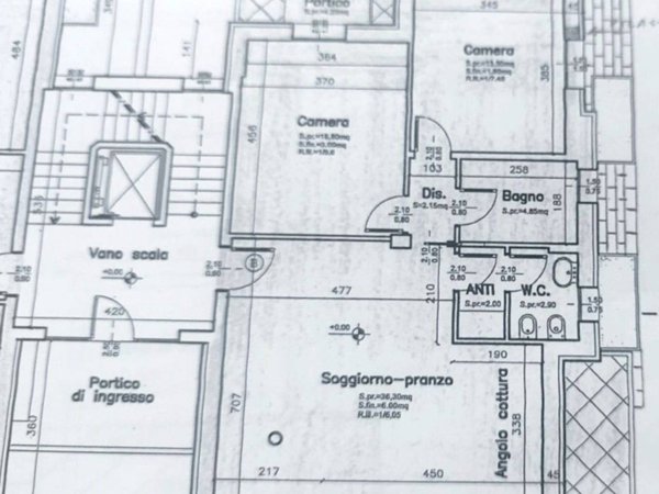 appartamento in vendita a Modena