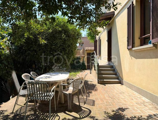 appartamento in vendita a Modena in zona San Lazzaro / Modena Est