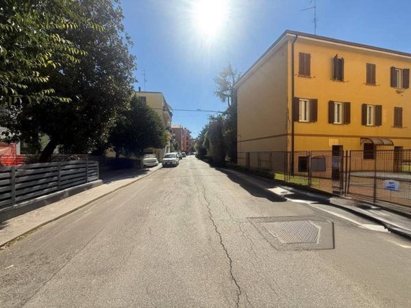 appartamento in vendita a Modena in zona Buon Pastore