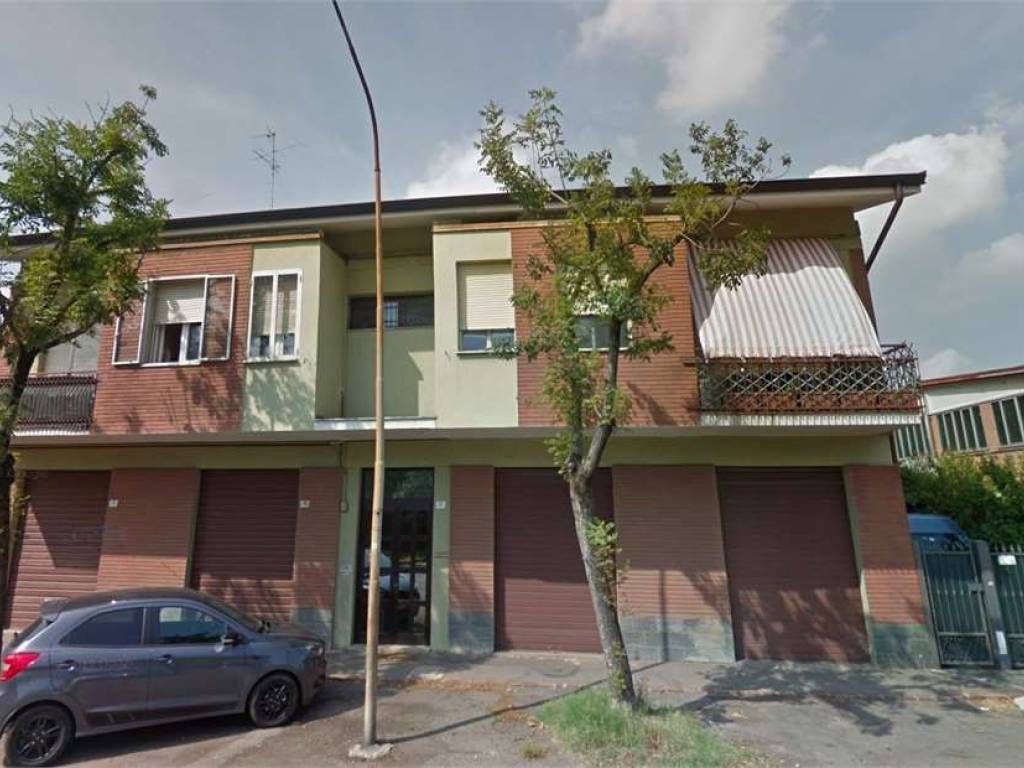 casa indipendente in vendita a Modena in zona San Lazzaro / Modena Est