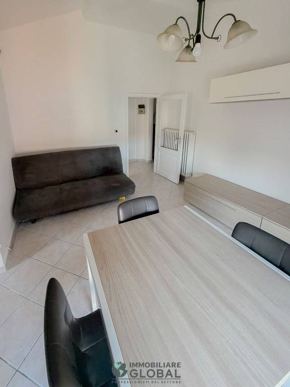 appartamento in vendita a Modena in zona Crocetta