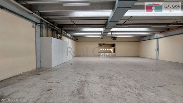 appartamento in vendita a Modena in zona Madonnina / Quattro Ville