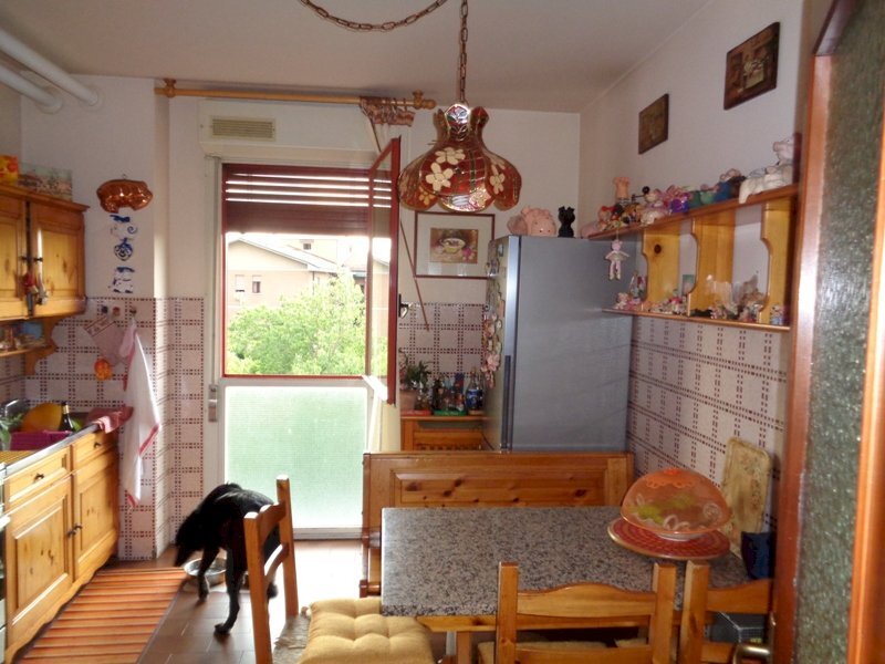 appartamento in vendita a Modena in zona Crocetta