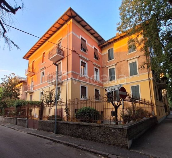 appartamento in vendita a Modena in zona Buon Pastore