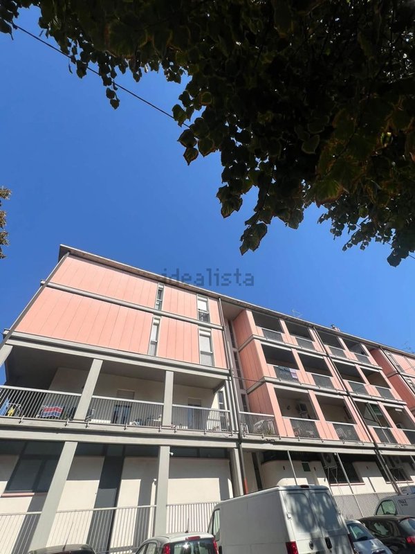 appartamento in vendita a Modena in zona Madonnina / Quattro Ville