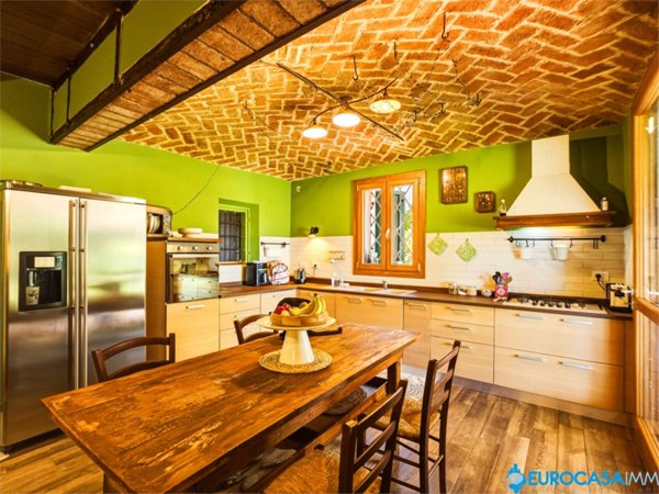 casa indipendente in vendita a Modena in zona Ganaceto