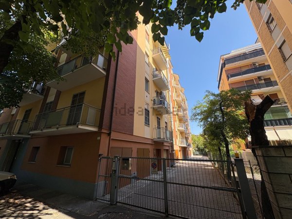 appartamento in vendita a Modena in zona Sant'Agnese