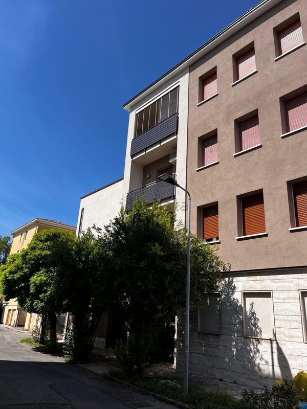 appartamento in vendita a Modena in zona Buon Pastore