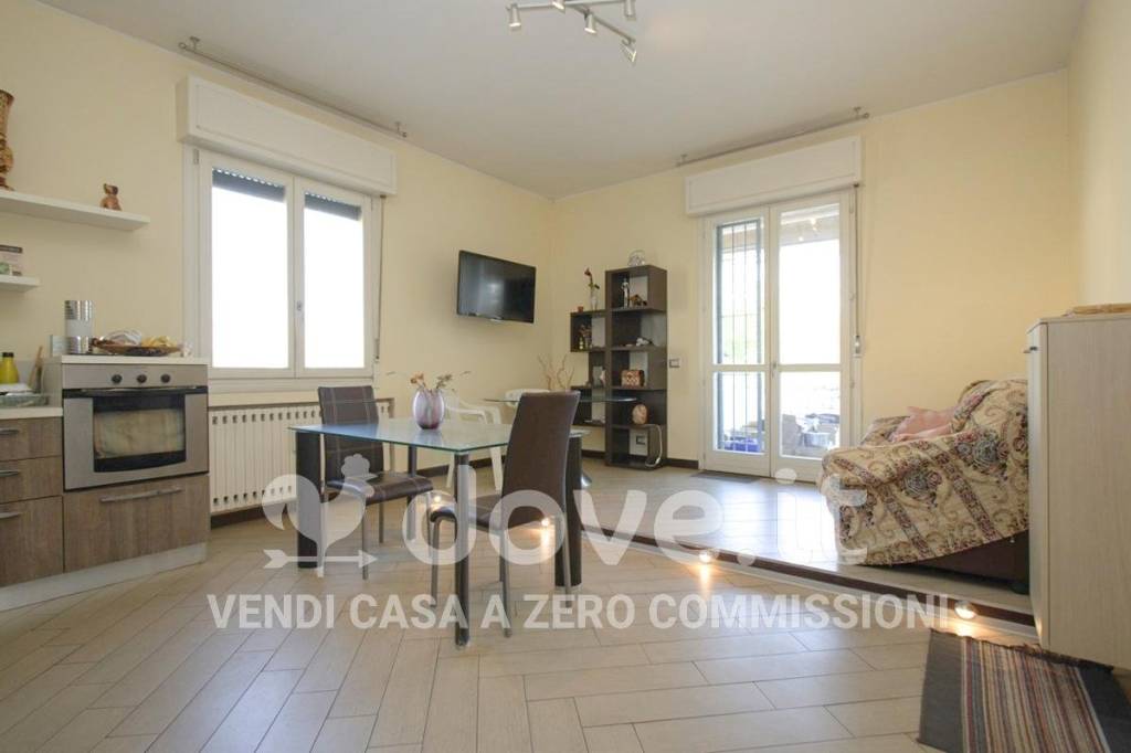 appartamento in vendita a Modena in zona Lamarmora